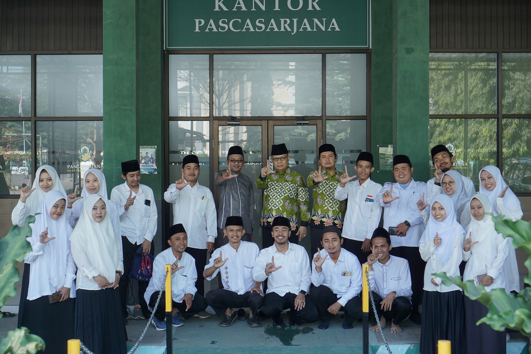 Pimpinan Universitas At-Taqwa Bondowoso dalam Seleksi Beasiswa LPPD Jawa Timur
