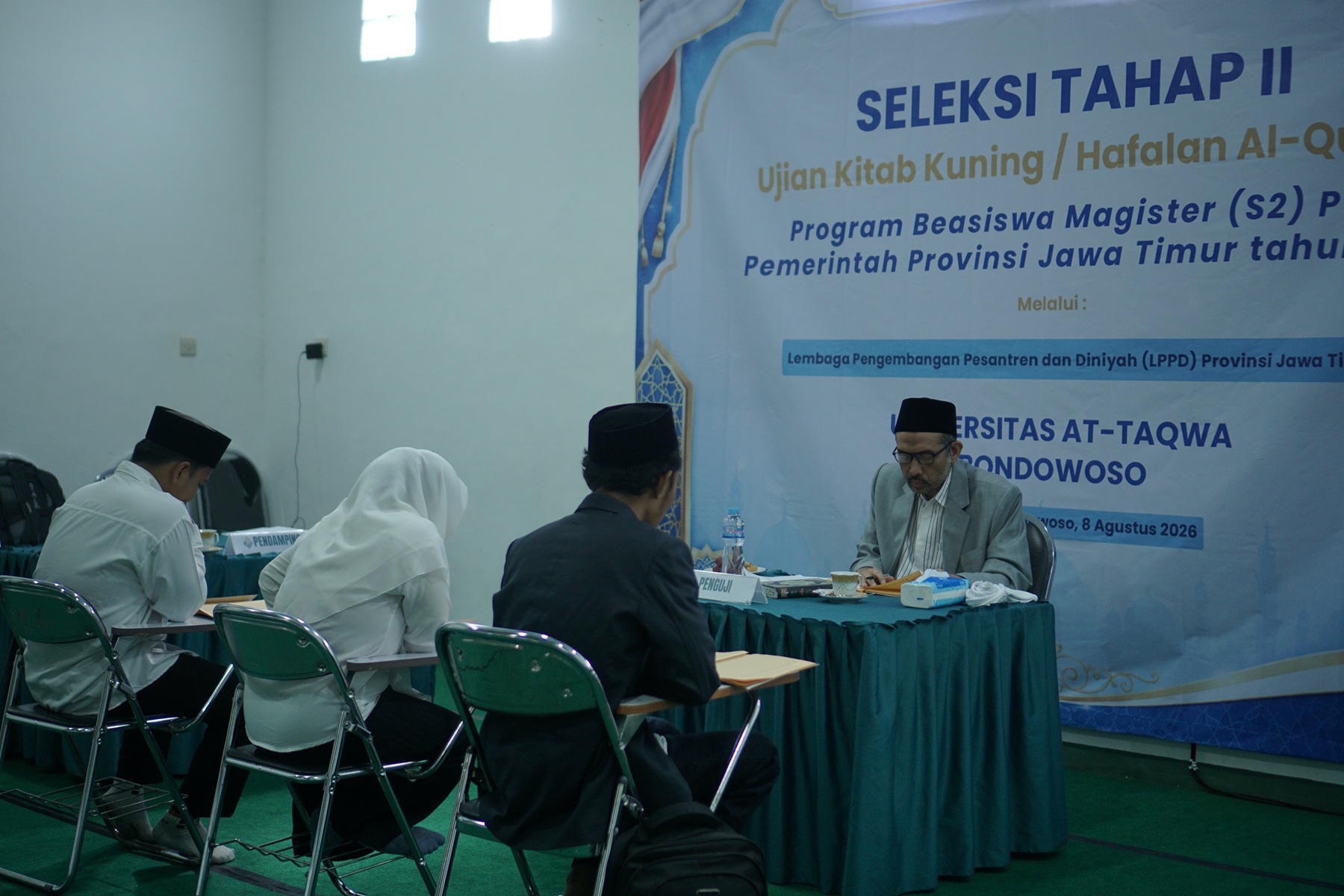 Seleksi Tahap II Beasiswa LPPD Provinsi Jawa Timur di Universitas At-Taqwa Bondowoso